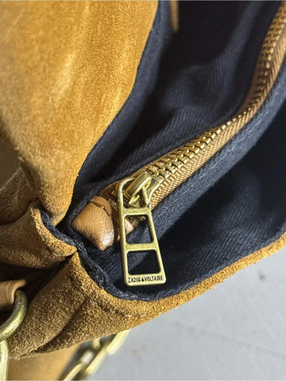 Zadig & Voltaire Rocky Suede Bag Tan Crossbody Clutch Gold Chain Calf Leather